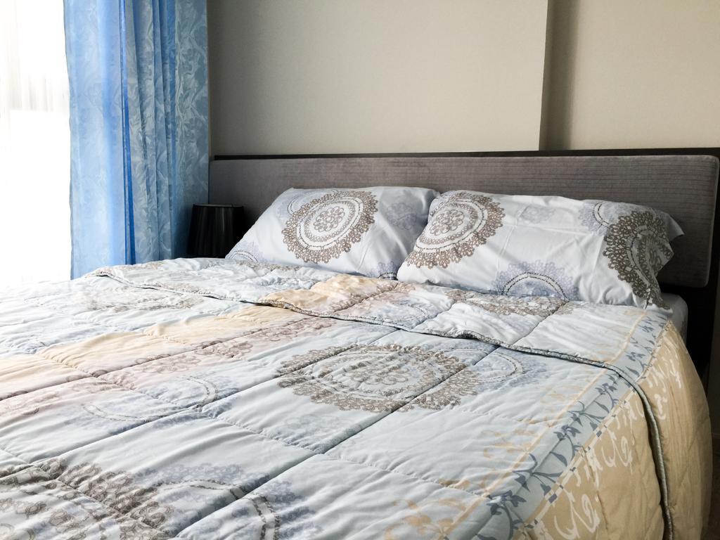 Llx Apartments At The Base Condo Pattaya Luaran gambar